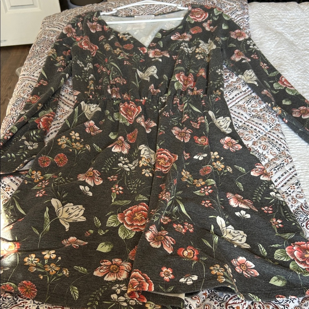 French Grey Floral Patterned Dress